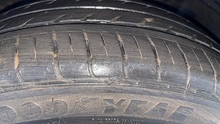 Used 2021 Tata Tiago Revotron XZ Plus Petrol Manual tyres RIGHT FRONT TYRE TREAD VIEW