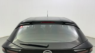 Used 2020 Tata Altroz XZ 1.2 Petrol Manual exterior BACK WINDSHIELD VIEW