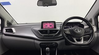 Used 2020 Tata Altroz XZ 1.2 Petrol Manual interior DASHBOARD VIEW