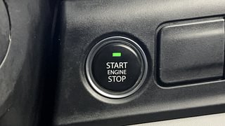 Used 2020 Tata Altroz XZ 1.2 Petrol Manual top_features Keyless start