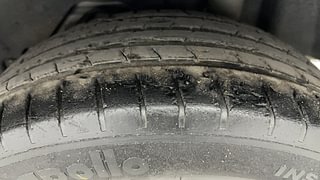 Used 2020 Ford Figo Aspire [2019-2021] Titanium 1.2 Ti-VCT Petrol Manual tyres LEFT REAR TYRE TREAD VIEW