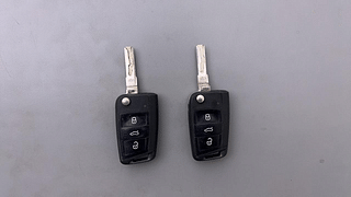 Used 2023 Volkswagen Virtus Highline 1.0 TSI MT Petrol Manual extra CAR KEY VIEW