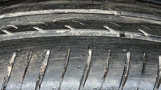 Used 2023 Volkswagen Virtus Highline 1.0 TSI MT Petrol Manual tyres LEFT FRONT TYRE TREAD VIEW