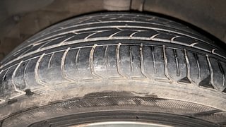 Used 2015 Tata Zest [2014-2019] XT Petrol Petrol Manual tyres RIGHT REAR TYRE TREAD VIEW