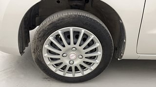 Used 2013 Maruti Suzuki Wagon R 1.0 [2010-2019] VXi Petrol Manual tyres LEFT FRONT TYRE RIM VIEW