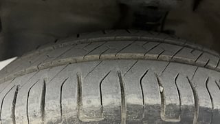 Used 2013 Maruti Suzuki Wagon R 1.0 [2010-2019] VXi Petrol Manual tyres LEFT FRONT TYRE TREAD VIEW