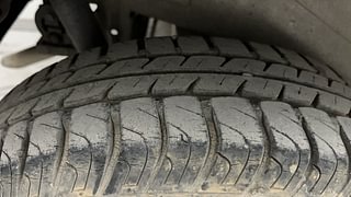 Used 2013 Maruti Suzuki Wagon R 1.0 [2010-2019] VXi Petrol Manual tyres RIGHT REAR TYRE TREAD VIEW