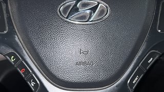Used 2019 Hyundai Grand i10 [2017-2020] Sportz 1.2 Kappa VTVT CNG (Outside Fitted) Petrol+cng Manual top_features Airbags