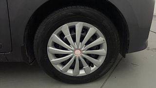 Used 2019 Hyundai Grand i10 [2017-2020] Sportz 1.2 Kappa VTVT CNG (Outside Fitted) Petrol+cng Manual tyres RIGHT FRONT TYRE RIM VIEW