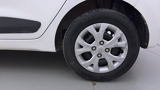 Used 2014 Hyundai Grand i10 [2013-2017] Sportz AT 1.2 Kappa VTVT Petrol Automatic tyres LEFT REAR TYRE RIM VIEW