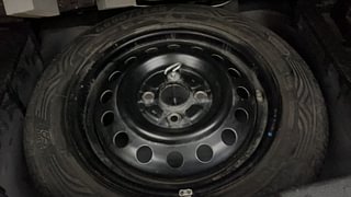 Used 2013 Maruti Suzuki Wagon R 1.0 [2010-2019] VXi Petrol Manual tyres SPARE TYRE VIEW