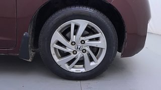 Used 2015 Honda Jazz [2015-2019] VX Diesel Diesel Manual tyres RIGHT FRONT TYRE RIM VIEW