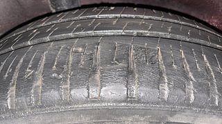 Used 2015 Honda Jazz [2015-2019] VX Diesel Diesel Manual tyres RIGHT REAR TYRE TREAD VIEW