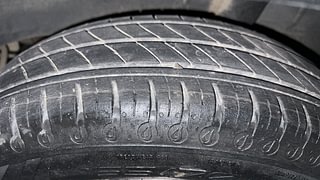 Used 2021 renault Kwid 1.0 RXT Opt Petrol Manual tyres LEFT REAR TYRE TREAD VIEW