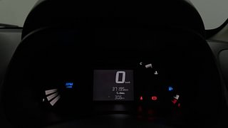 Used 2021 renault Kwid 1.0 RXT Opt Petrol Manual interior CLUSTERMETER VIEW