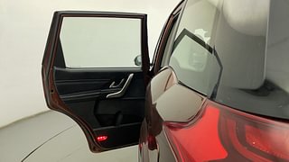 Used 2018 Mahindra XUV500 [2018-2021] W11 AT Diesel Automatic interior LEFT REAR DOOR OPEN VIEW