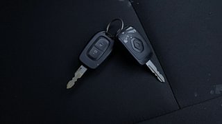 Used 2022 Renault Kwid 1.0 RXT AMT SCE Petrol Automatic extra CAR KEY VIEW
