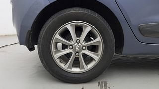 Used 2014 Hyundai Grand i10 Asta 1.2 Kappa VTVT Petrol Manual tyres RIGHT REAR TYRE RIM VIEW