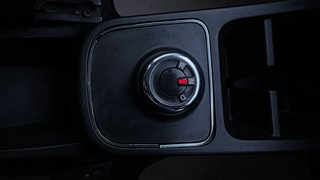 Used 2022 Renault Kwid 1.0 RXT AMT SCE Petrol Automatic interior GEAR  KNOB VIEW