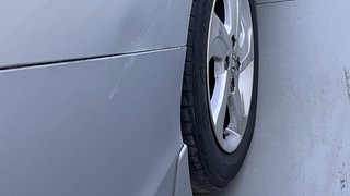 Used 2014 Honda City [2014-2017] VX CVT Petrol Automatic dents MINOR SCRATCH