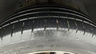 Used 2018 Mahindra XUV500 [2018-2021] W11 AT Diesel Automatic tyres RIGHT FRONT TYRE TREAD VIEW