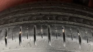 Used 2018 Maruti Suzuki Ignis [2017-2020] Delta MT Petrol Petrol Manual tyres LEFT REAR TYRE TREAD VIEW