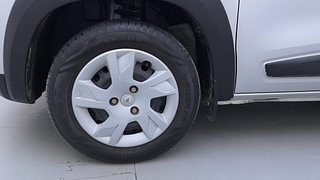 Used 2022 Renault Kwid 1.0 RXT AMT SCE Petrol Automatic tyres LEFT FRONT TYRE RIM VIEW