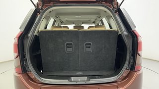 Used 2018 Mahindra XUV500 [2018-2021] W11 AT Diesel Automatic interior DICKY INSIDE VIEW