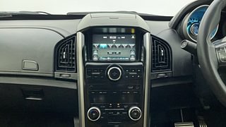 Used 2018 Mahindra XUV500 [2018-2021] W11 AT Diesel Automatic interior MUSIC SYSTEM & AC CONTROL VIEW