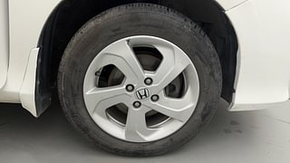 Used 2014 Honda City [2014-2017] V Petrol Manual tyres RIGHT FRONT TYRE RIM VIEW