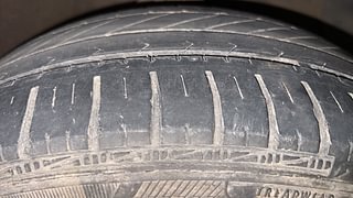 Used 2014 Hyundai Grand i10 [2013-2017] Sportz 1.1 CRDi Diesel Manual tyres RIGHT FRONT TYRE TREAD VIEW