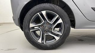 Used 2019 Tata Tiago [2018-2020] Revotron XZ Plus Petrol Manual tyres RIGHT REAR TYRE RIM VIEW