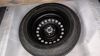 Used 2014 Honda City [2014-2017] V Petrol Manual tyres SPARE TYRE VIEW