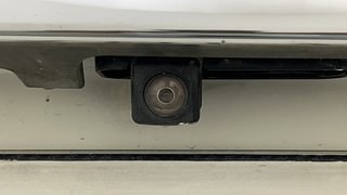 Used 2014 Honda City [2014-2017] V Petrol Manual top_features Rear camera