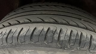 Used 2021 Ford EcoSport [2020-2021] Titanium + 1.5L Ti-VCT AT Petrol Automatic tyres RIGHT REAR TYRE TREAD VIEW