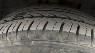 Used 2021 Ford EcoSport [2020-2021] Titanium + 1.5L Ti-VCT AT Petrol Automatic tyres RIGHT FRONT TYRE TREAD VIEW