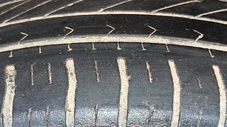 Used 2021 Maruti Suzuki Celerio VXI Petrol Manual tyres LEFT FRONT TYRE TREAD VIEW