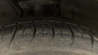 Used 2020 Tata Altroz XZ 1.2 Petrol Manual tyres LEFT FRONT TYRE TREAD VIEW