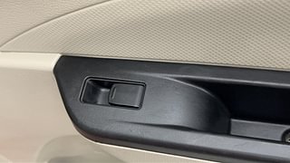 Used 2021 Maruti Suzuki Celerio VXI Petrol Manual top_features Rear power window