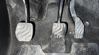 Used 2021 Renault Kiger RXZ 1.0 Turbo MT Petrol Manual interior PEDALS VIEW