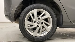 Used 2016 Honda Jazz [2015-2019] V Diesel Diesel Manual tyres RIGHT REAR TYRE RIM VIEW