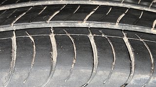 Used 2020 Kia Seltos HTK Plus G Petrol Manual tyres LEFT FRONT TYRE TREAD VIEW