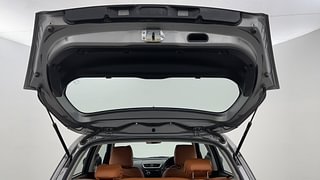 Used 2014 Maruti Suzuki Swift [2011-2017] VXi Petrol Manual interior DICKY DOOR OPEN VIEW