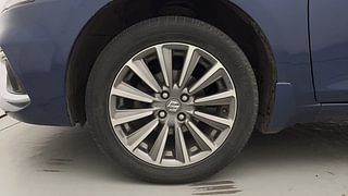 Used 2019 Maruti Suzuki Ciaz Alpha Petrol Petrol Manual tyres LEFT FRONT TYRE RIM VIEW