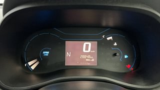 Used 2020 Renault Kwid 1.0 RXT AMT SCE Petrol Automatic interior CLUSTERMETER VIEW