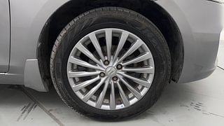 Used 2018 Maruti Suzuki Ciaz Alpha 1.4 MT Petrol Manual tyres RIGHT FRONT TYRE RIM VIEW