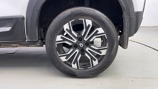 Used 2021 Renault Kiger RXZ 1.0 Turbo MT Petrol Manual tyres LEFT REAR TYRE RIM VIEW