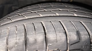 Used 2018 Maruti Suzuki Ciaz Alpha 1.4 MT Petrol Manual tyres LEFT FRONT TYRE TREAD VIEW