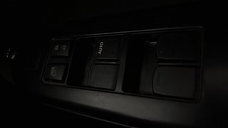 Used 2014 Maruti Suzuki Swift [2011-2017] VXi Petrol Manual top_features Power windows