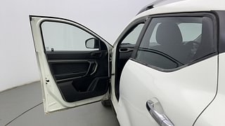Used 2021 Renault Kiger RXZ 1.0 Turbo MT Petrol Manual interior LEFT FRONT DOOR OPEN VIEW